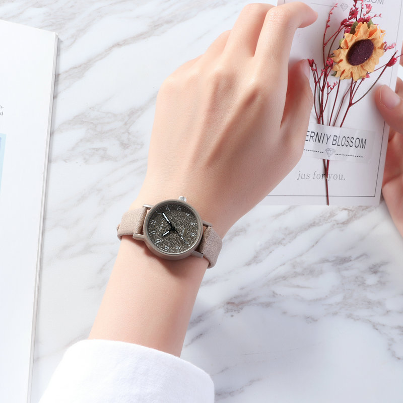 UTHAI BK01 Casual en modieuze  - Stones Watches & Jewelry In Sweden Ab recensie en prijs
