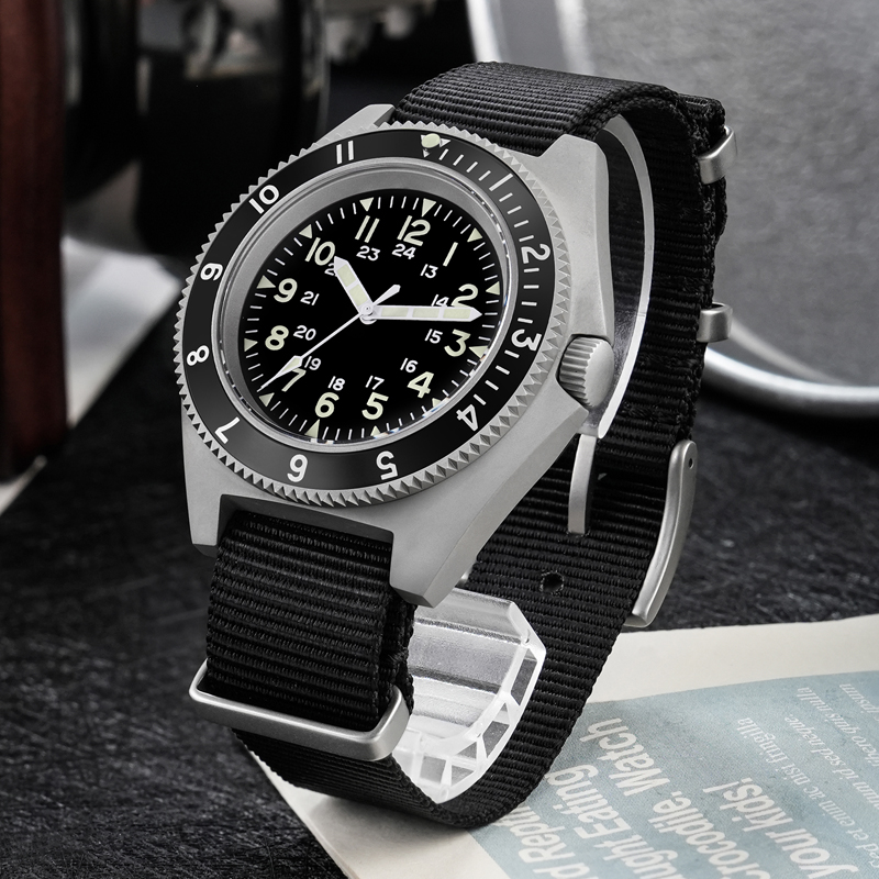 Watchdives WD1972 Quartz Horlo - Jewelry And Watches recensie en prijs